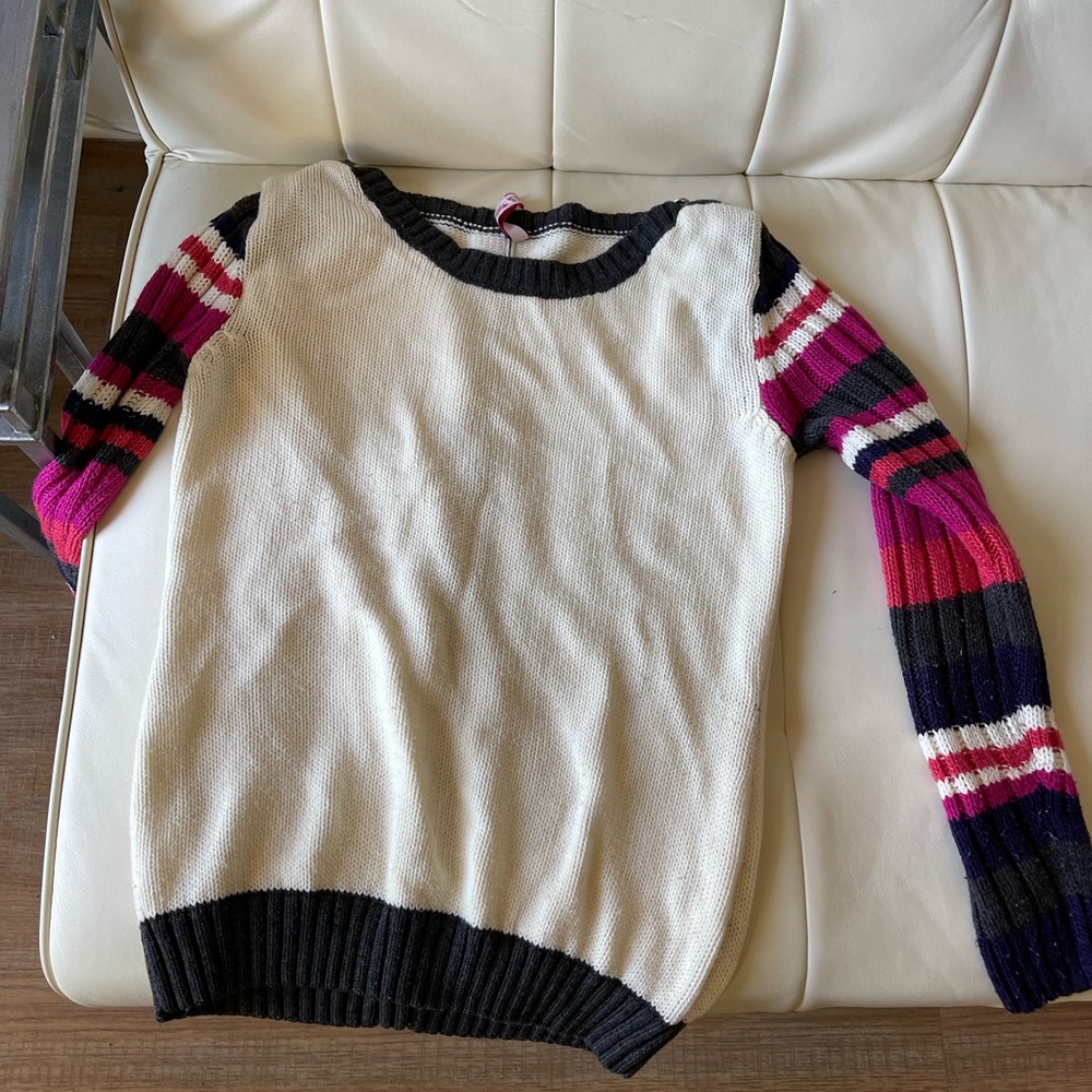 Warm sweater for women